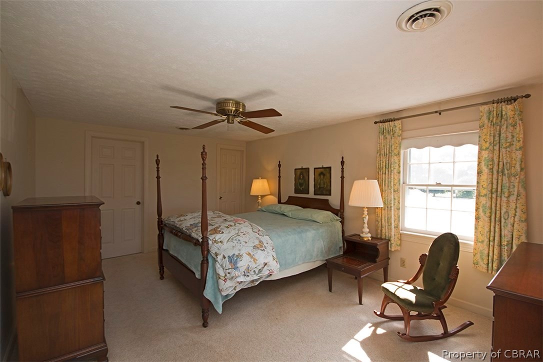 11532 Harcum Road Gloucester, VA 23061 - Photo 17 of 34
