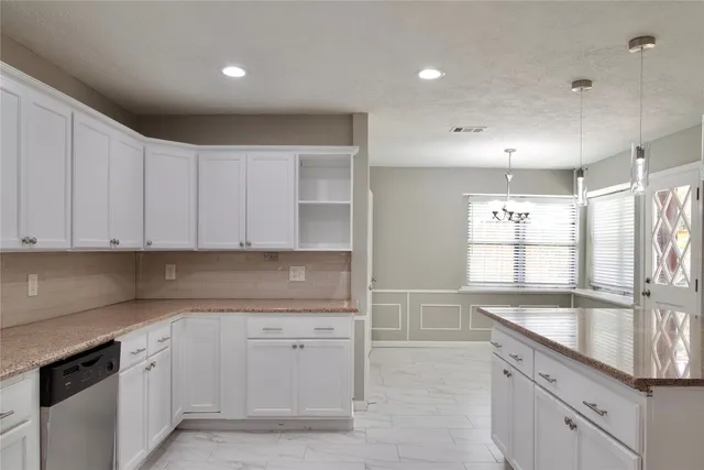 $2,550 | 723 Leaflet Lane, Spring, TX 77388