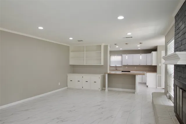 $2,550 | 723 Leaflet Lane, Spring, TX 77388