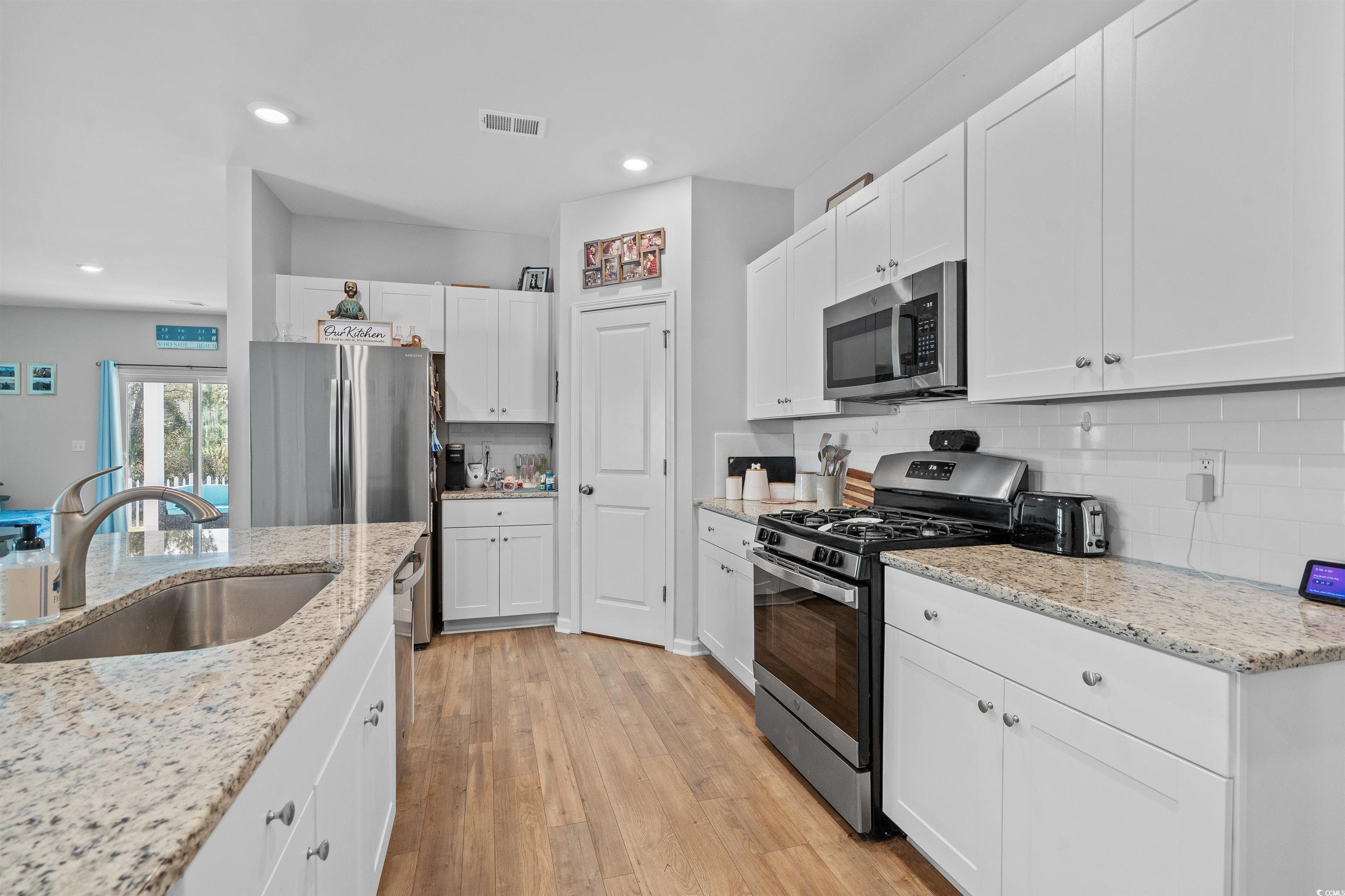 119 Reindeer Road South Surfside Beach, SC 29575 - Photo 6 of 35 Gallery Image 6