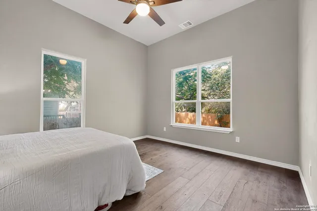 a view of an empty walk in closet