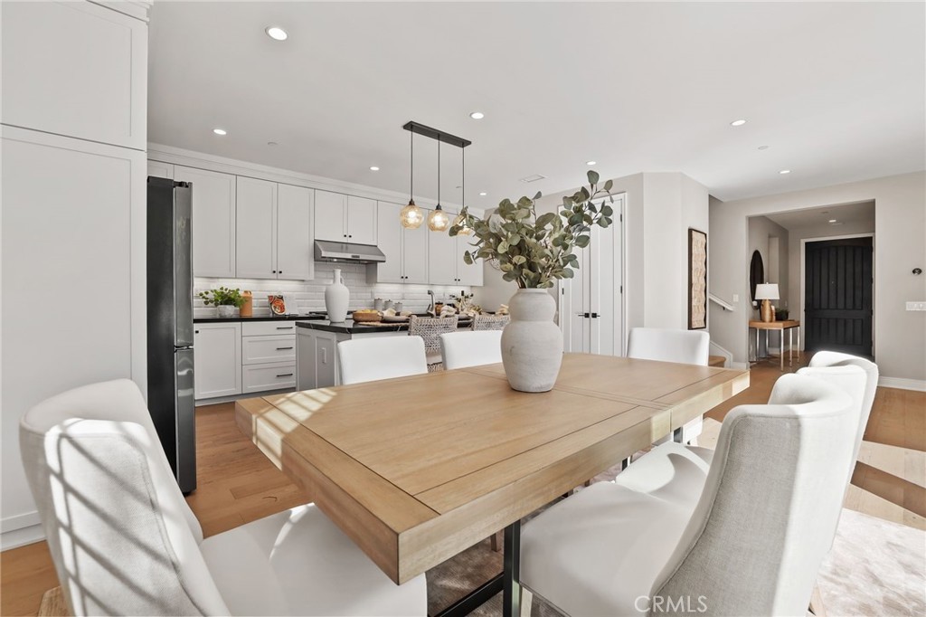 170 Villa Ridge Irvine, CA 92602 - Photo 15 of 48