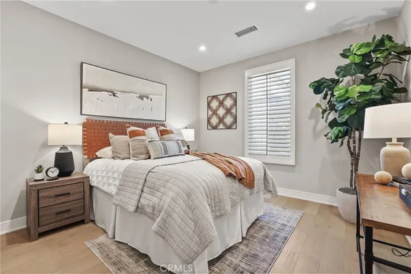 $2,398,000 | 170 Villa Ridge, Irvine, CA 92602