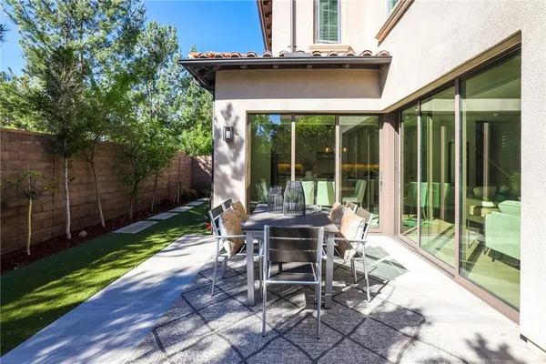$2,398,000 | 170 Villa Ridge, Irvine, CA 92602