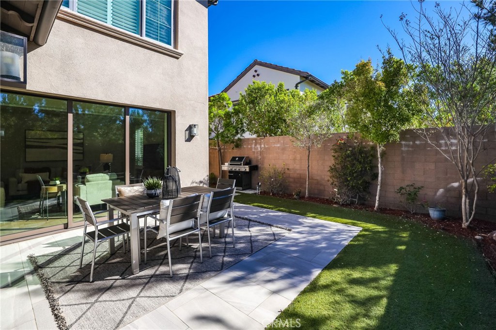 170 Villa Ridge Irvine, CA 92602 - Photo 40 of 48