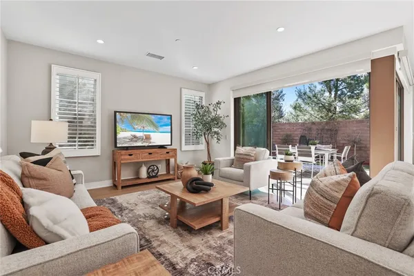 $2,398,000 | 170 Villa Ridge, Irvine, CA 92602