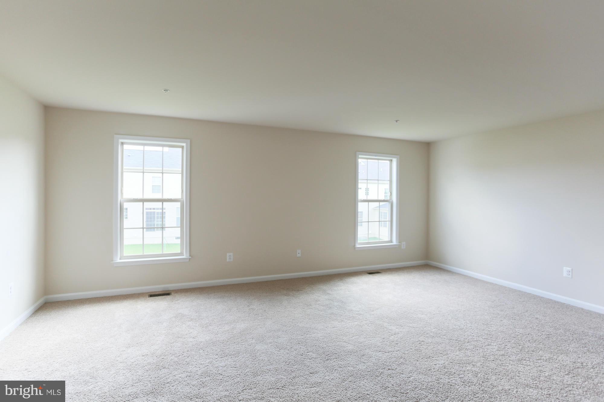 9404 Cross Road Perry Hall, MD 21128 - Photo 26 of 30 an empty room with windows