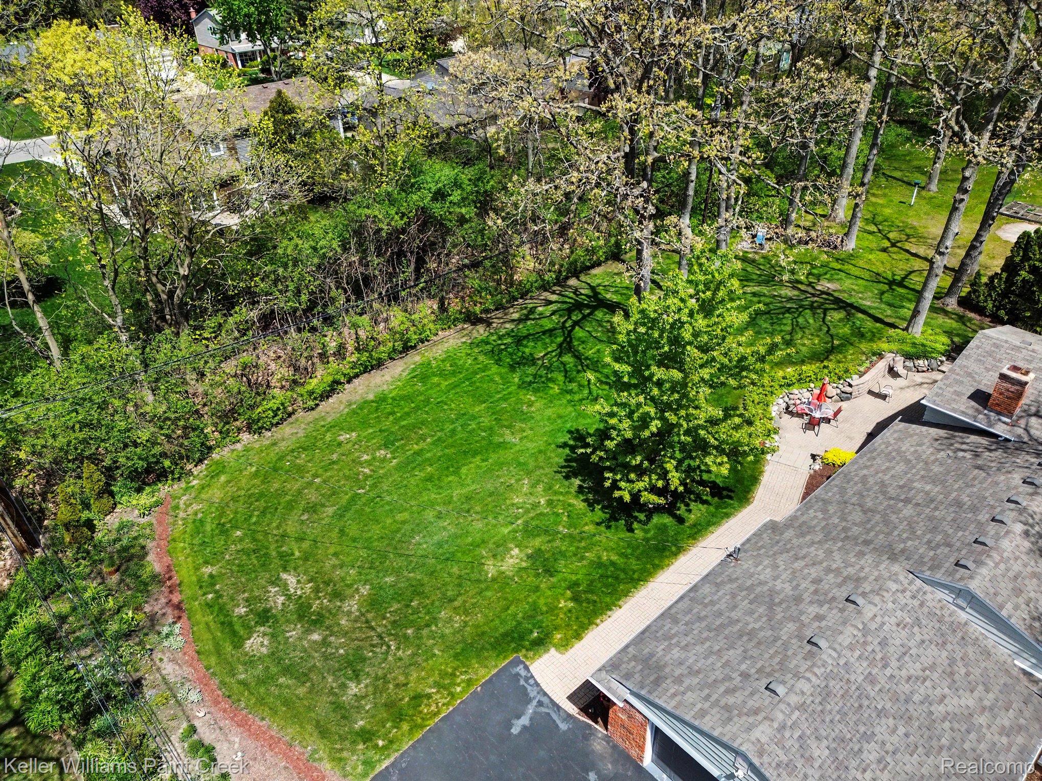 3370 Aquinas Drive Rochester, MI 48309 - Photo 23 of 25 Aerial view
