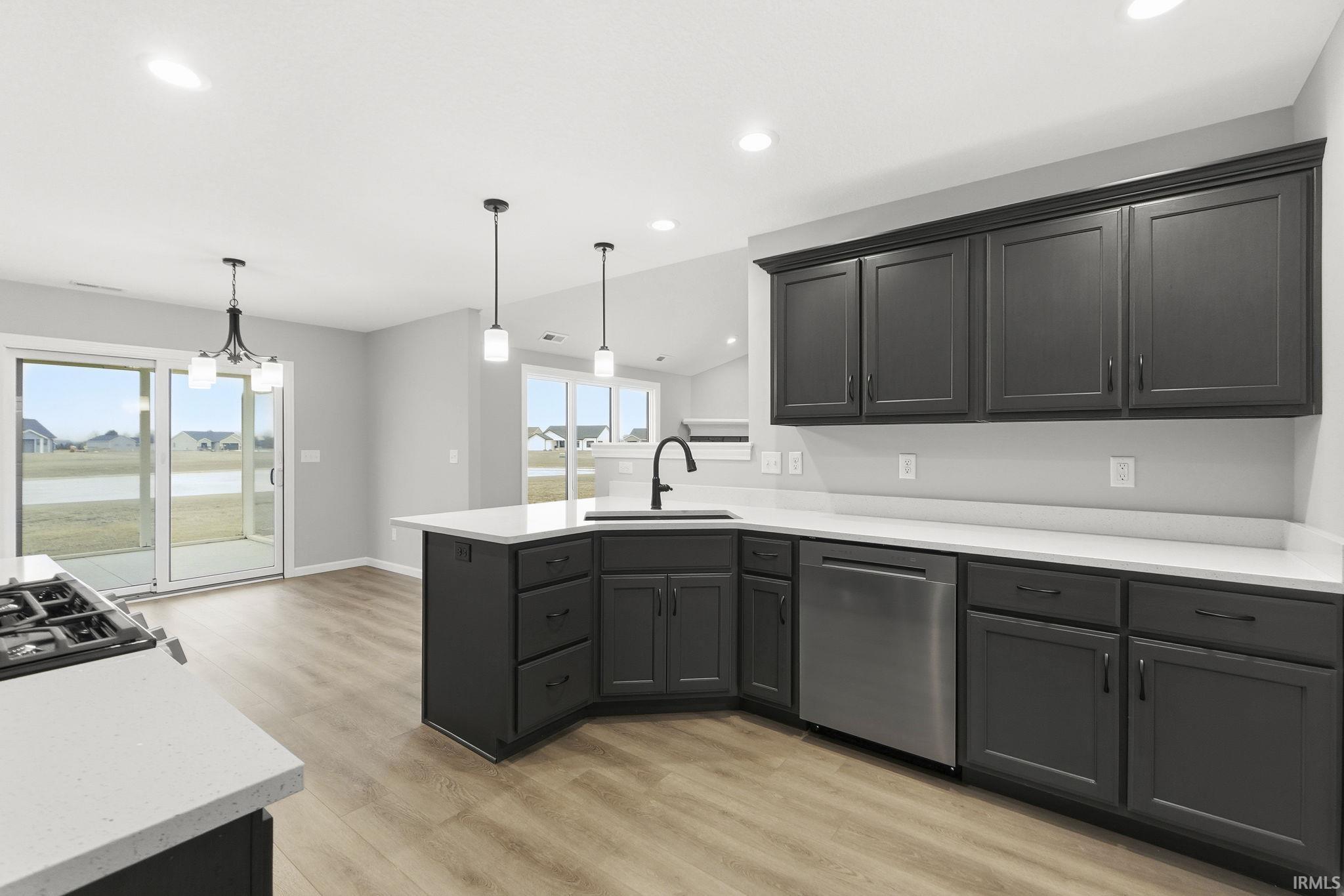 1009 Zenos Boulevard Fort Wayne, IN 46818 - Photo 18 of 36