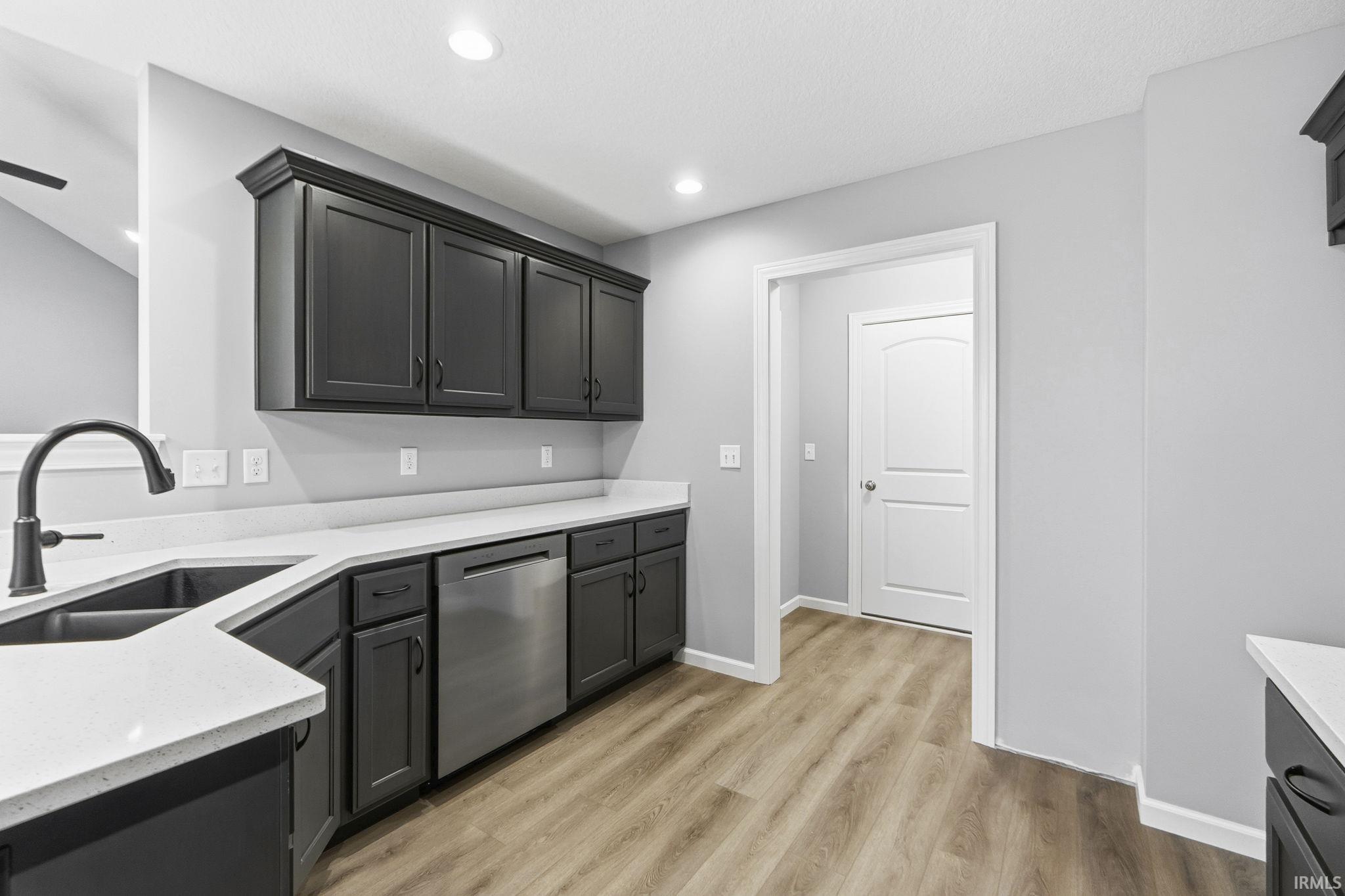 1009 Zenos Boulevard Fort Wayne, IN 46818 - Photo 20 of 36