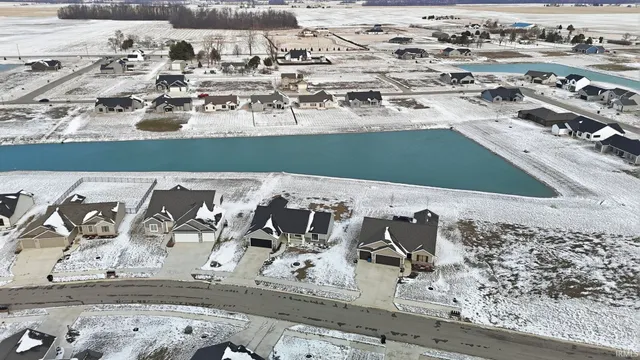 $379,900 | 1009 Zenos Boulevard, Fort Wayne, IN 46818