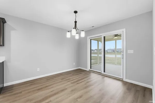 $379,900 | 1009 Zenos Boulevard, Fort Wayne, IN 46818