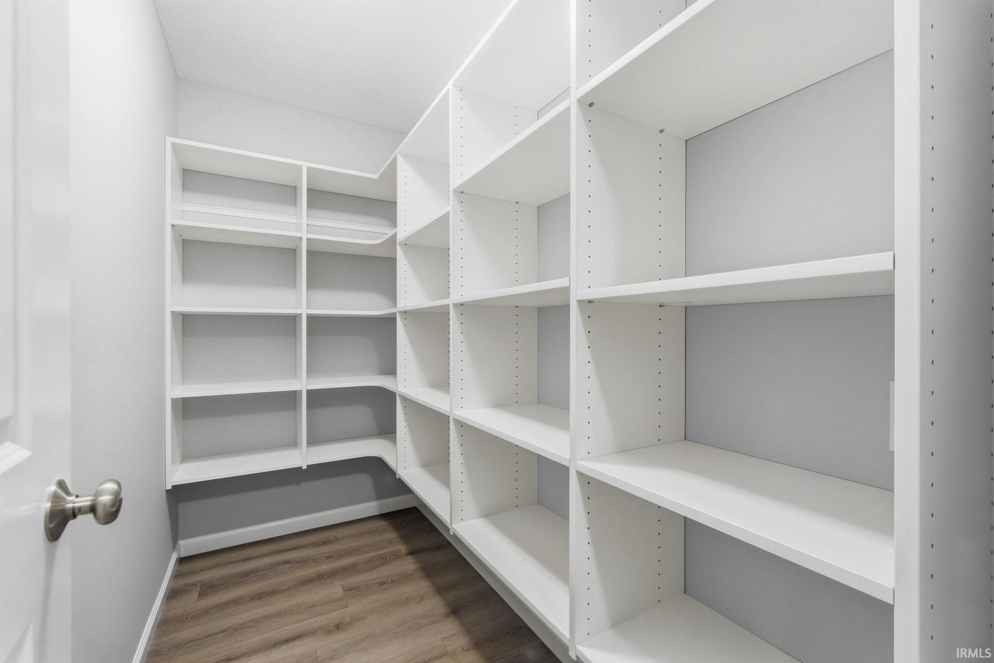 1009 Zenos Boulevard Fort Wayne, IN 46818 - Photo 25 of 36