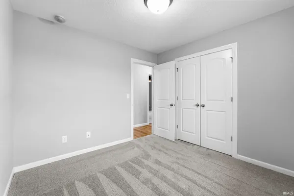 $379,900 | 1009 Zenos Boulevard, Fort Wayne, IN 46818