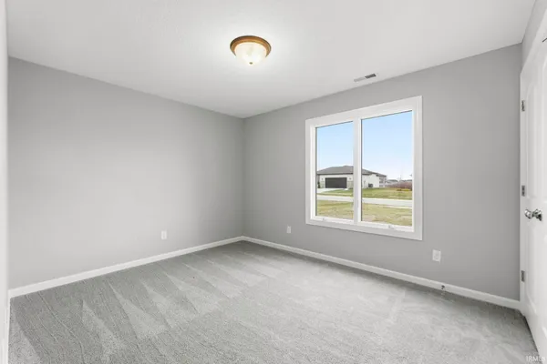 $379,900 | 1009 Zenos Boulevard, Fort Wayne, IN 46818