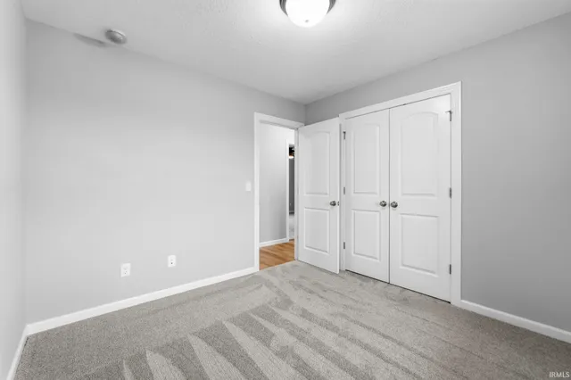 $379,900 | 1009 Zenos Boulevard, Fort Wayne, IN 46818