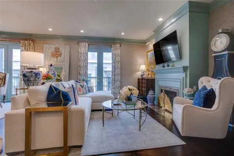 $875,000 | 2848 Woodside Street, Unit 7A, Dallas, TX 75204