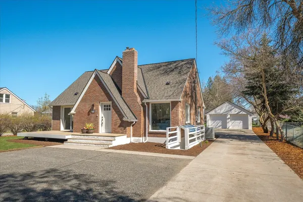 $499,500 | 2420 North Park Road, Spokane, WA 99212