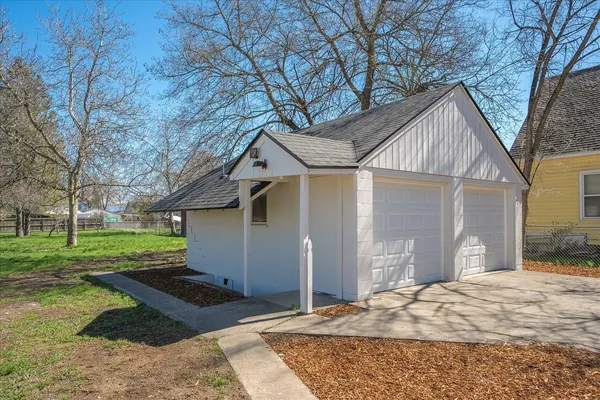 $499,500 | 2420 North Park Road, Spokane, WA 99212