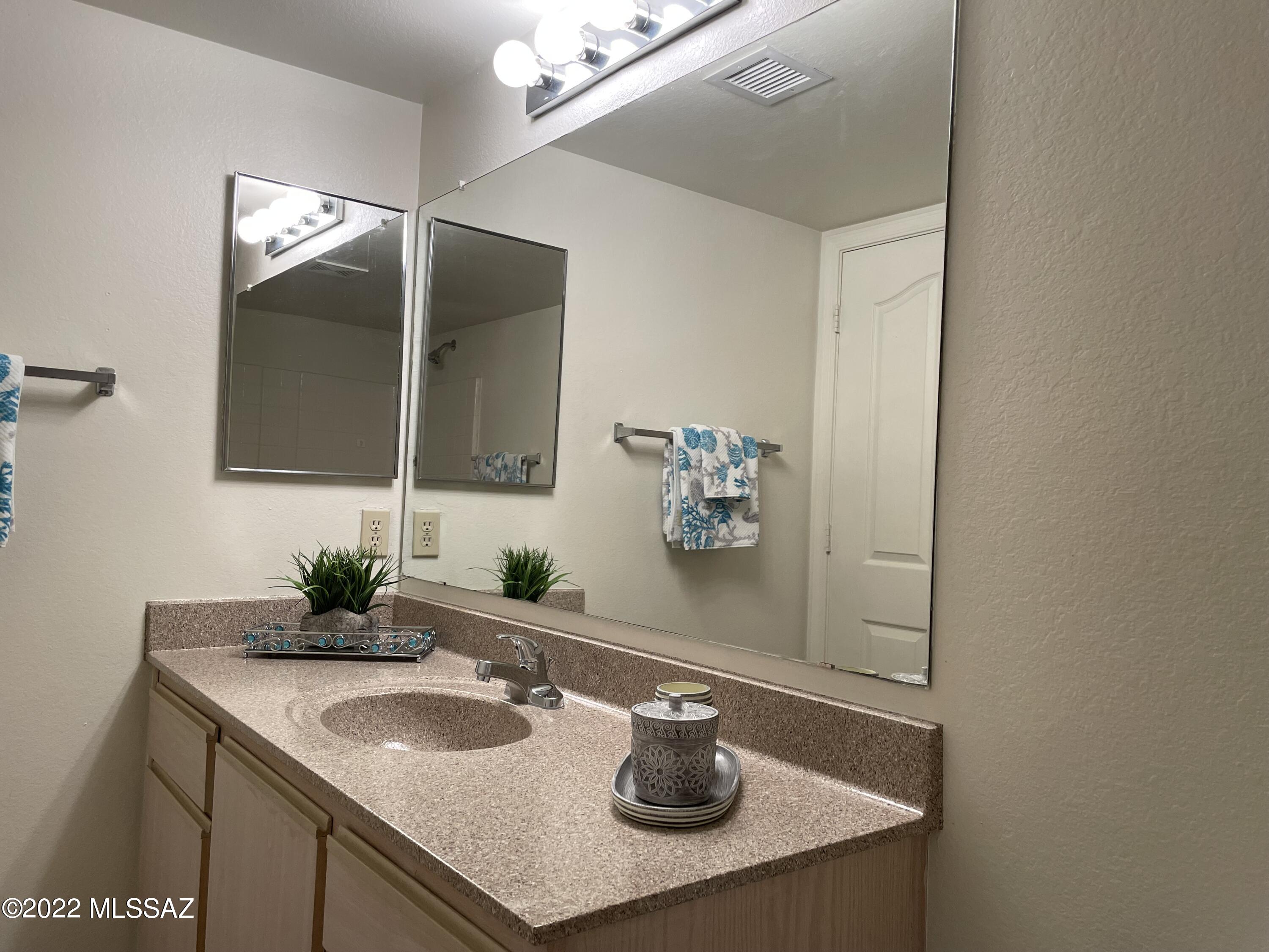 5751 North Kolb Road, Unit 3103 Tucson, AZ 85750 - Photo 32 of 36