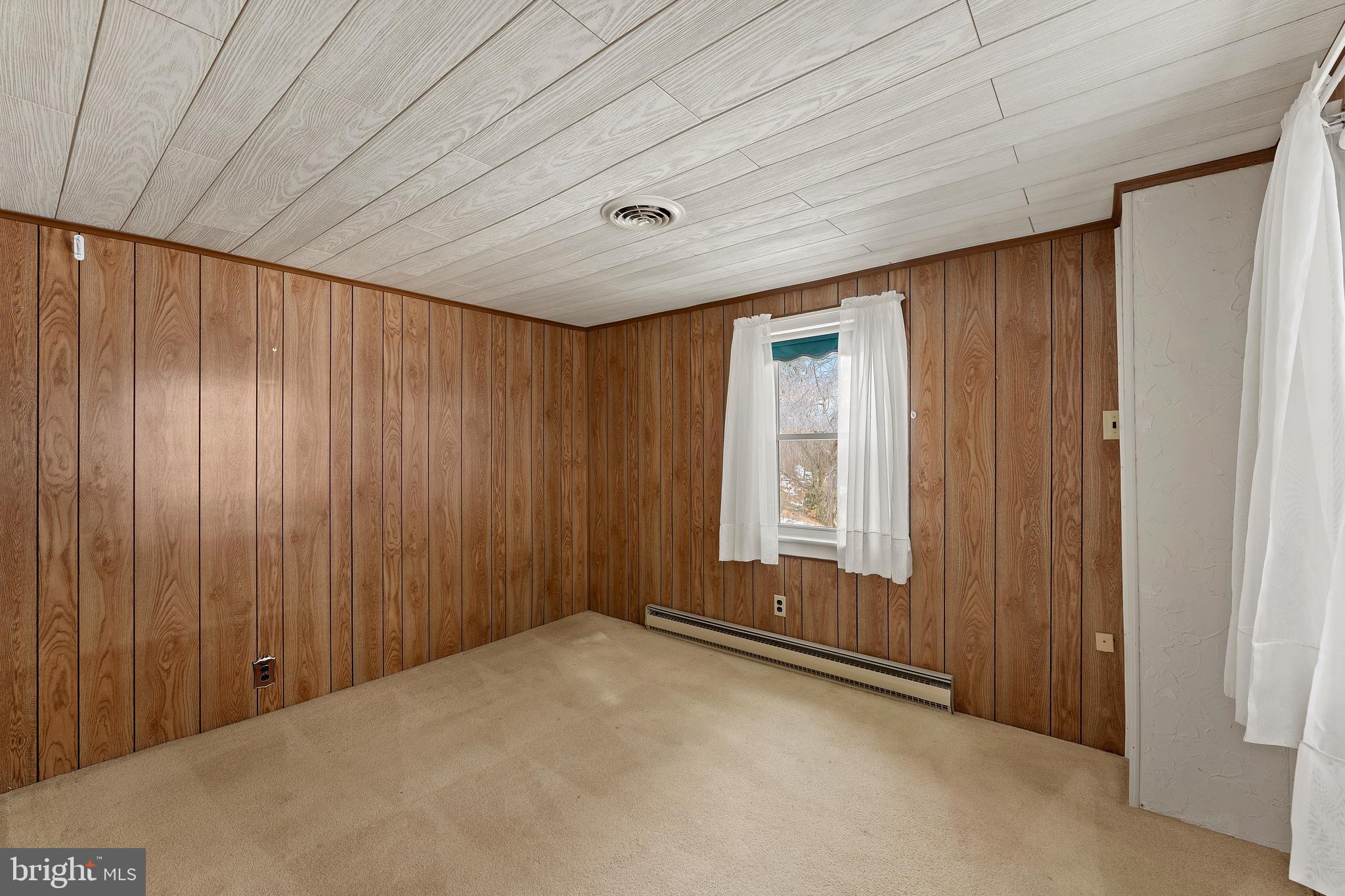 3225 Orwig Road Stewartstown, PA 17363 - Photo 55 of 79 2nd bedroom with neutral carpet