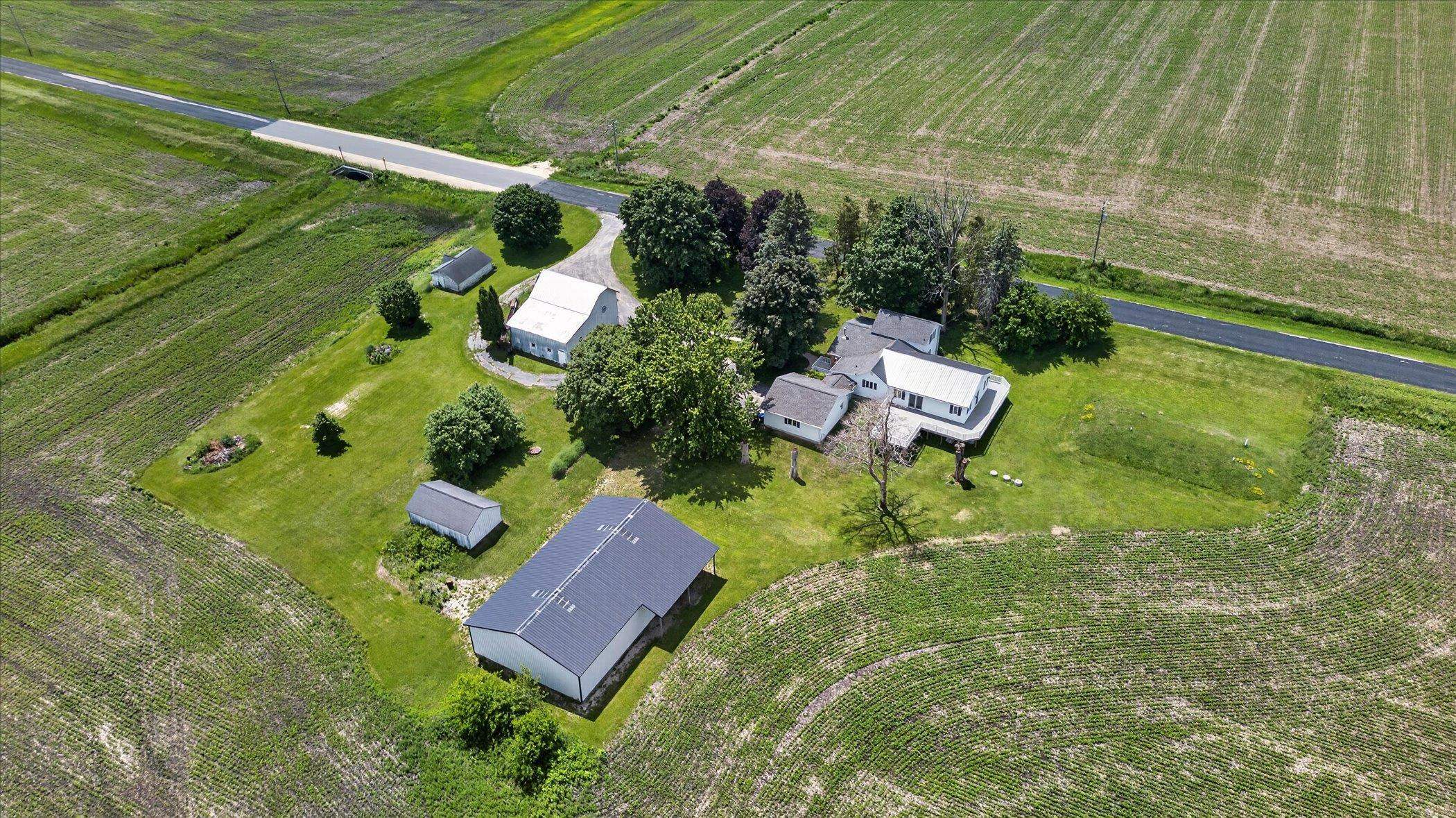 1270 Hillside Road Edgerton, WI 53534 - Photo 70 of 74