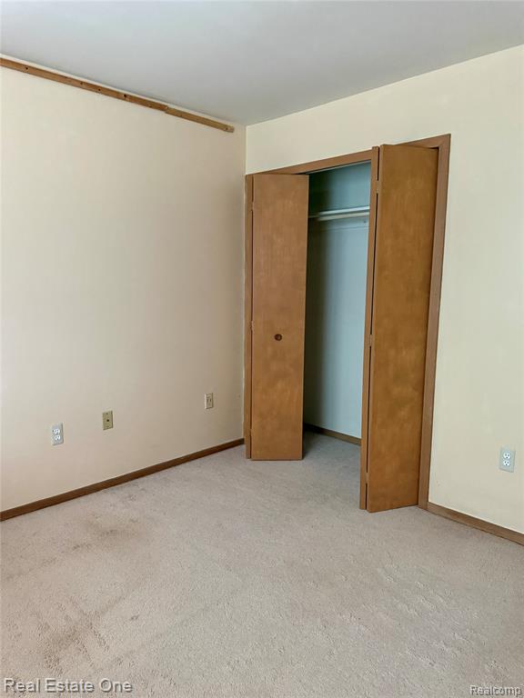24060 Middlebelt Road Farmington, MI 48336 - Photo 9 of 14