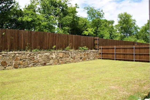 $2,550 | 2105 Laurel Street, Melissa, TX 75454