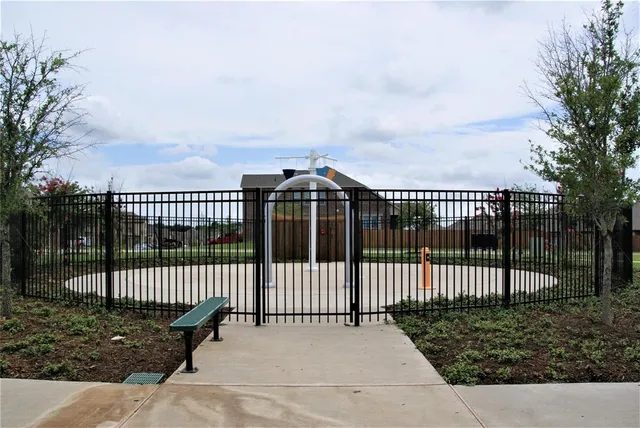 $2,550 | 2105 Laurel Street, Melissa, TX 75454