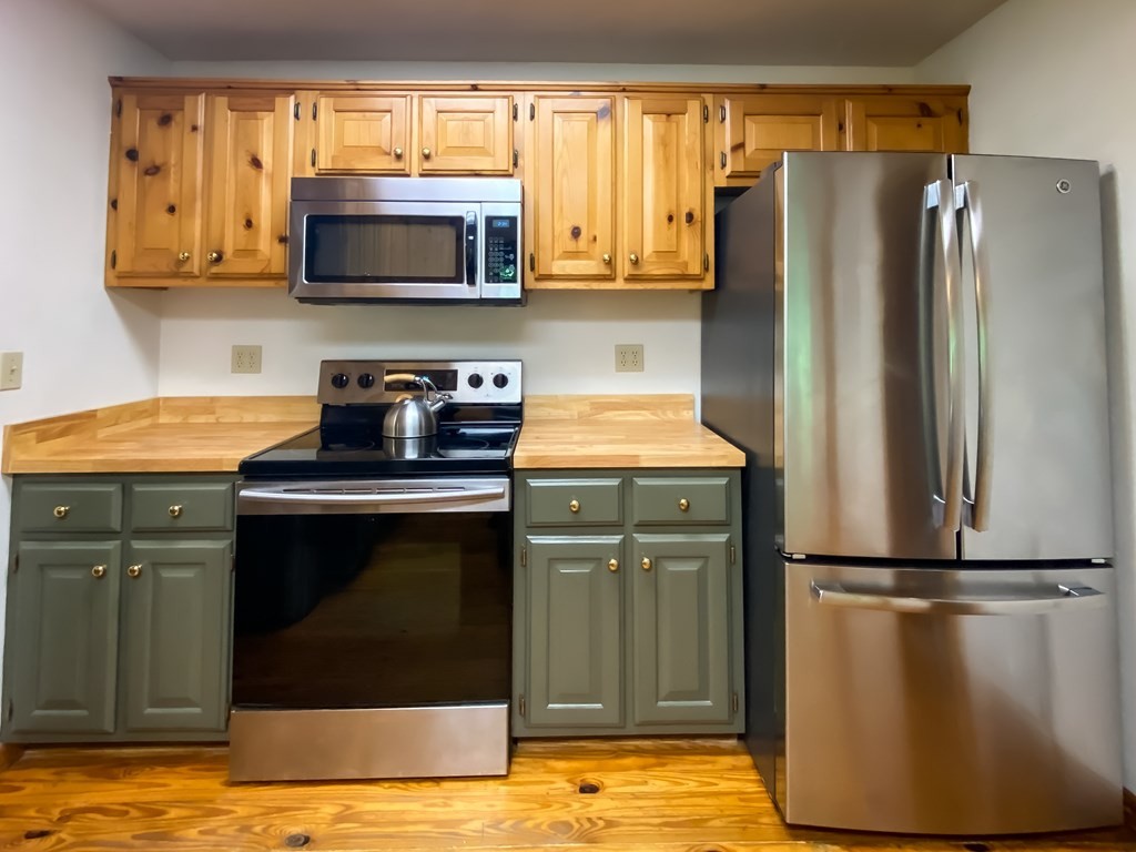 247 Boat Gunnel Road, Unit THEWOODSTOCK Townsend, TN 37882 - Photo 13 of 45 Gallery Image 13