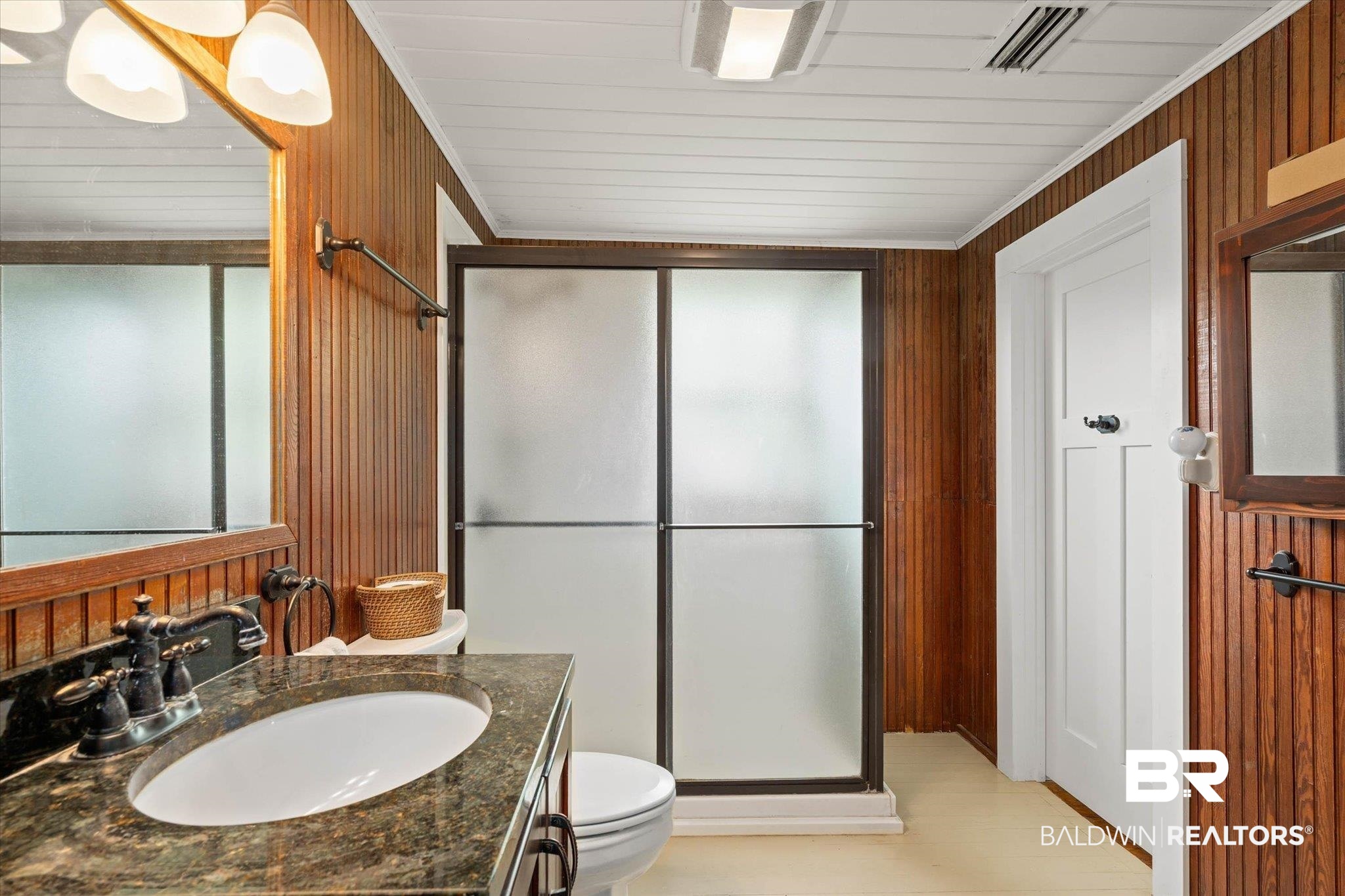 23953 Peturis Road Loxley, AL 36551 - Photo 20 of 56 Main House Bathroom View 1