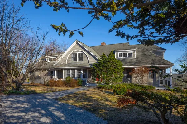 $1,145,500 | 6 Chester Drive, Weare, NH 03281