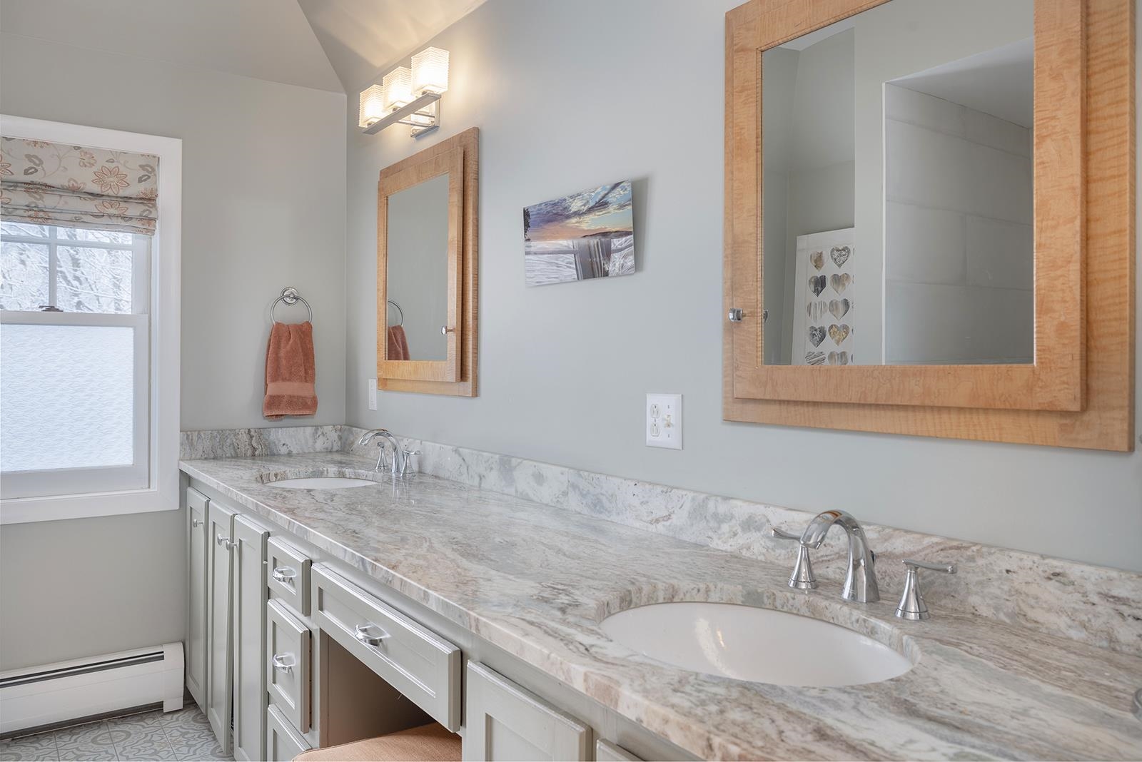 6 Chester Drive Weare, NH 03281 - Photo 19 of 59