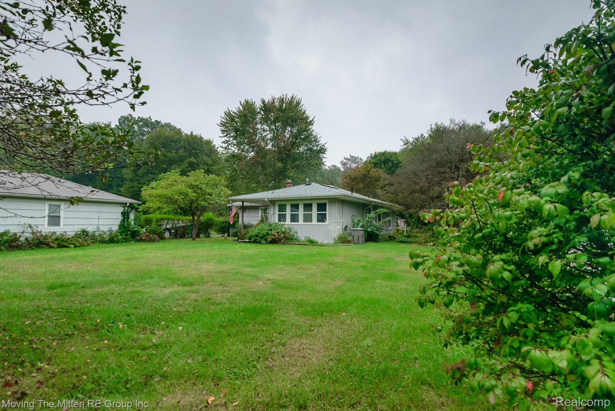 16867 Renton Road Belleville, MI 48111 - Photo 38 of 46 mtm_16867_renton-10.jpg