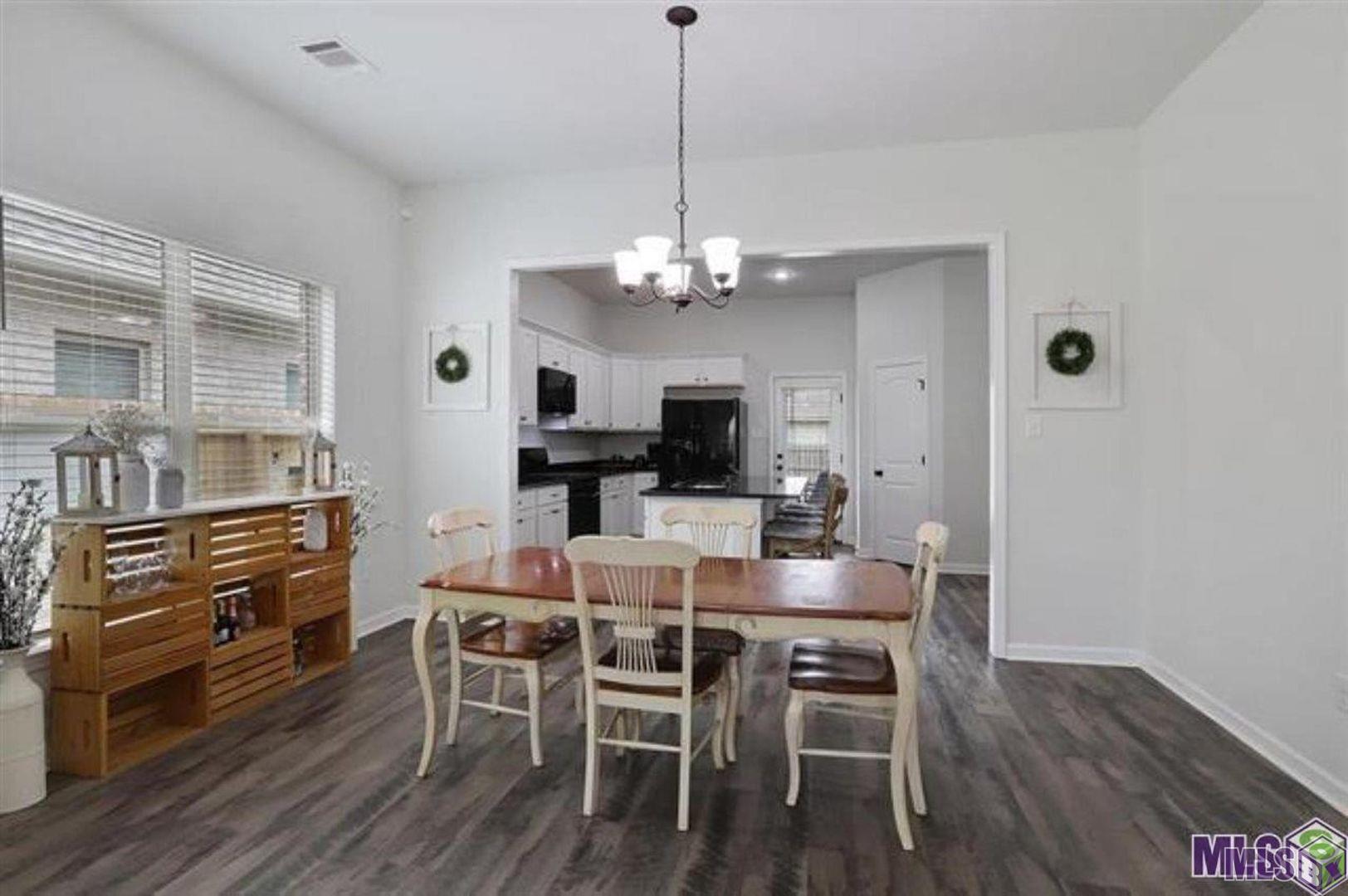 1030 Gentle Wind Drive Baton Rouge, LA 70820 - Photo 3 of 13