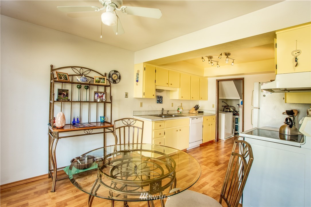 7405 Fairview Road Southwest, Unit 9 Olympia, WA 98512 - Photo 11 of 29 Gallery Image 11