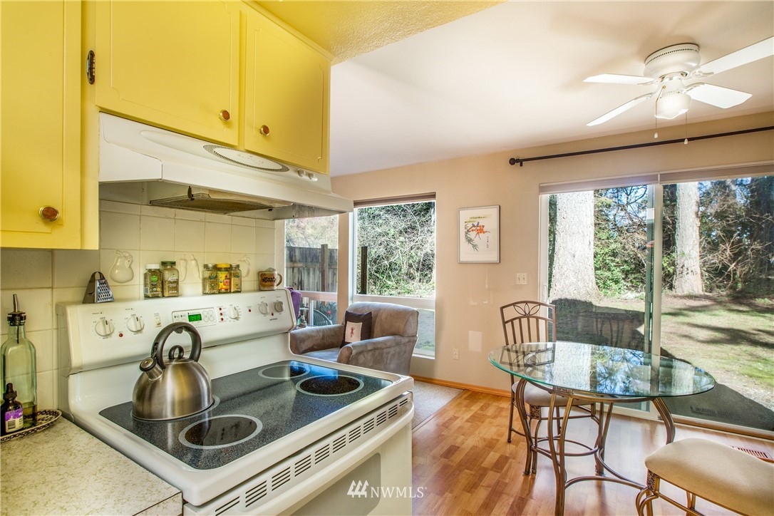 7405 Fairview Road Southwest, Unit 9 Olympia, WA 98512 - Photo 13 of 29 Gallery Image 13