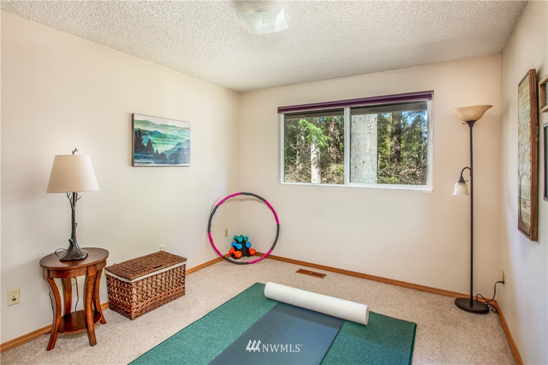 7405 Fairview Road Southwest, Unit 9 Olympia, WA 98512 - Photo 19 of 29 Gallery Image 19