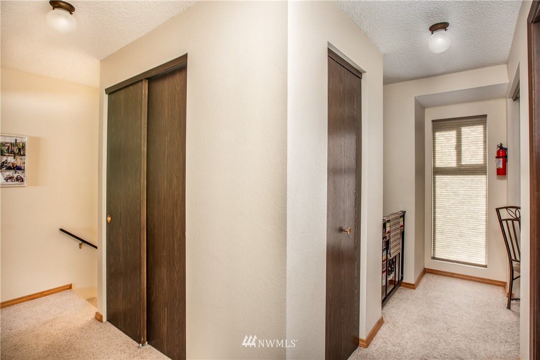 7405 Fairview Road Southwest, Unit 9 Olympia, WA 98512 - Photo 21 of 29 Gallery Image 21