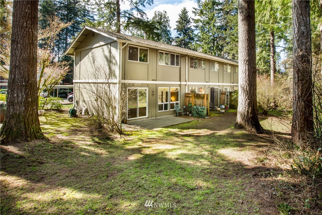 7405 Fairview Road Southwest, Unit 9 Olympia, WA 98512 - Photo 4 of 29 Gallery Image 4