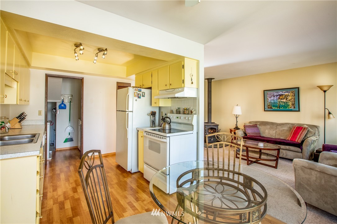 7405 Fairview Road Southwest, Unit 9 Olympia, WA 98512 - Photo 10 of 29 Gallery Image 10