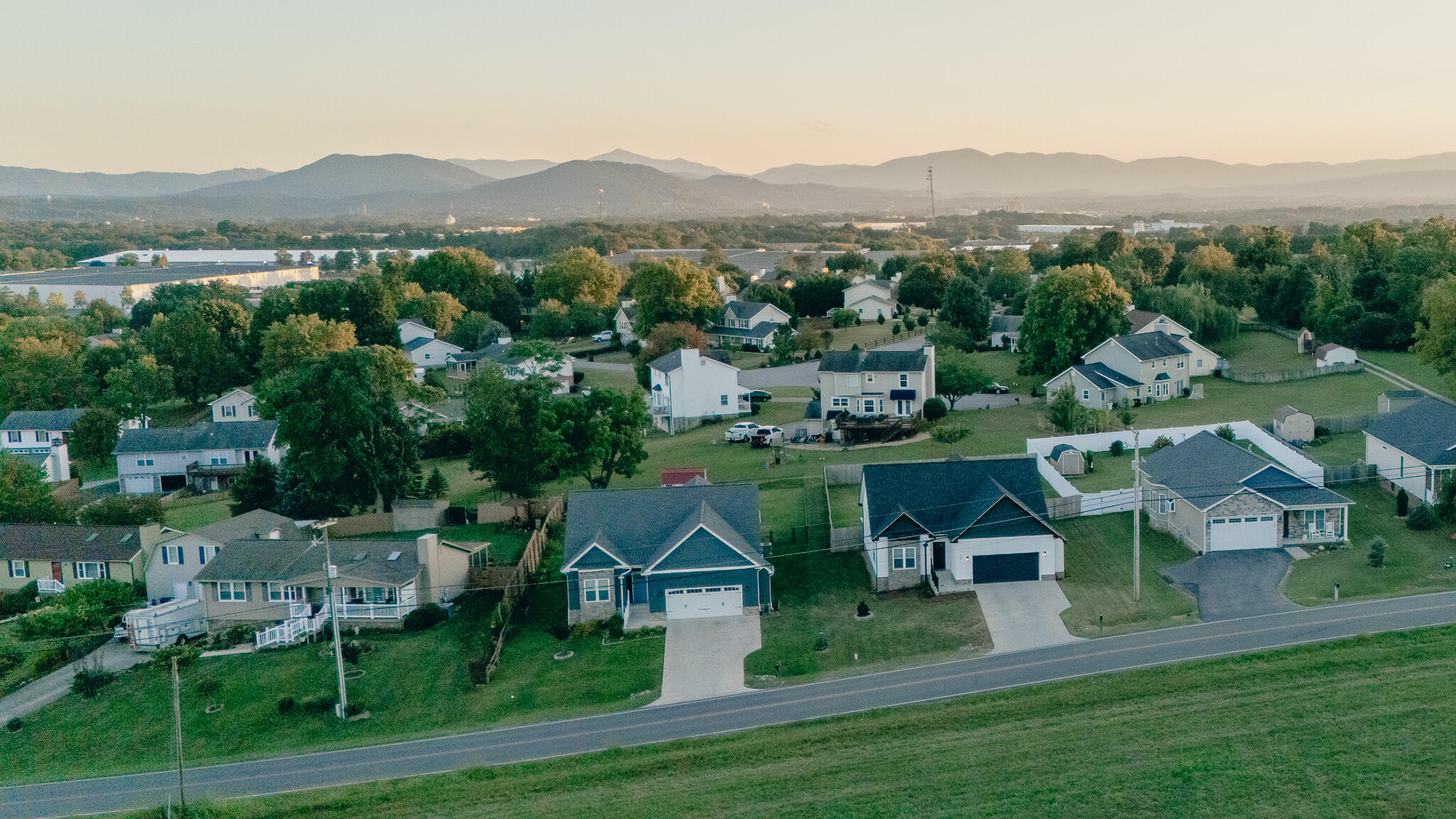 1802 West Ruritan Road Roanoke, VA 24012 - Photo 29 of 31 Mountain Views