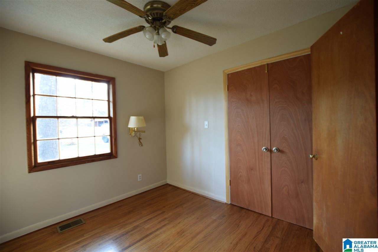 316 Hunter Road Gardendale, AL 35071 - Photo 22 of 38