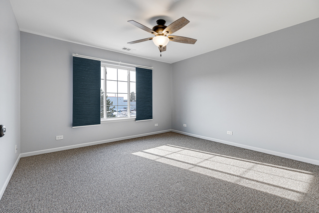 722 Hanbury Drive Des Plaines, IL 60016 - Photo 16 of 25