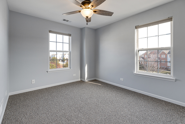 722 Hanbury Drive Des Plaines, IL 60016 - Photo 20 of 25