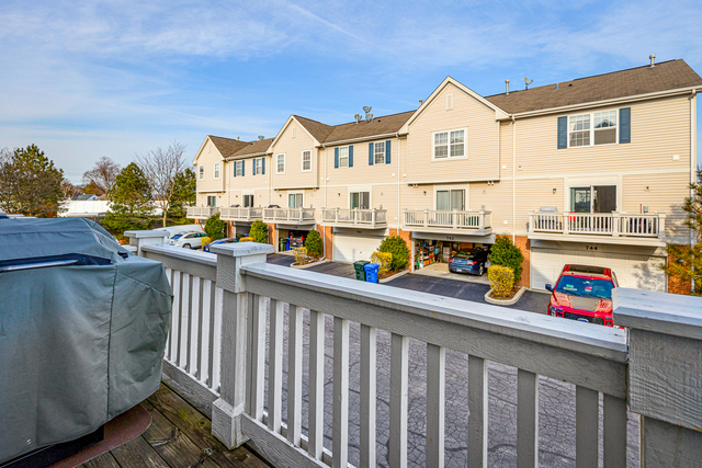 722 Hanbury Drive Des Plaines, IL 60016 - Photo 25 of 25