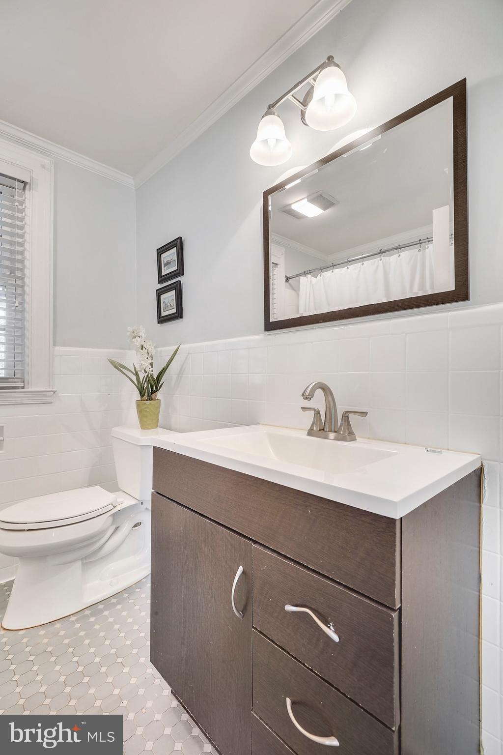 13 Linstead Road Severna Park, MD 21146 - Photo 6 of 30 Bath