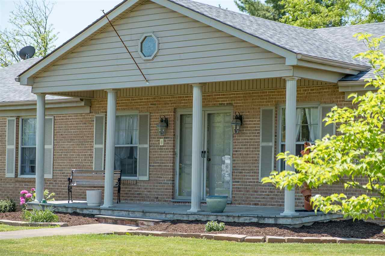 45 Gloucester Road Stuarts Draft, VA 24477 - Photo 4 of 32 Gallery Image 4