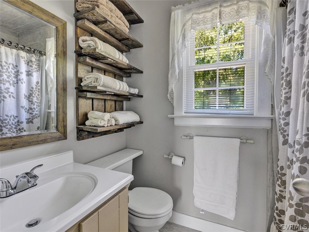 9964 Reams Road North Chesterfield, VA 23236 - Photo 20 of 26 Gallery Image 20
