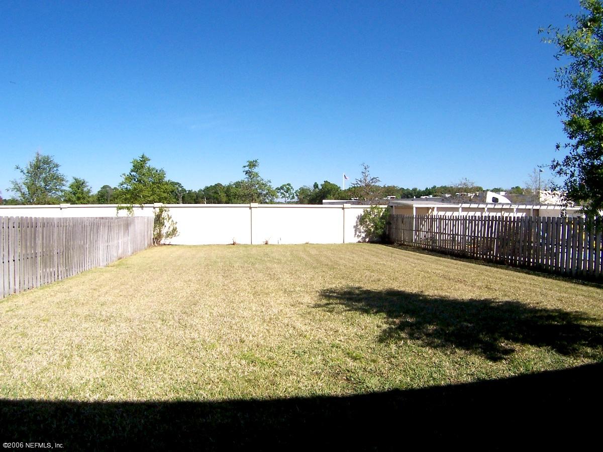 129 Reeding Ridge Drive East Jacksonville, FL 32225 - Photo 11 of 12 Backyard